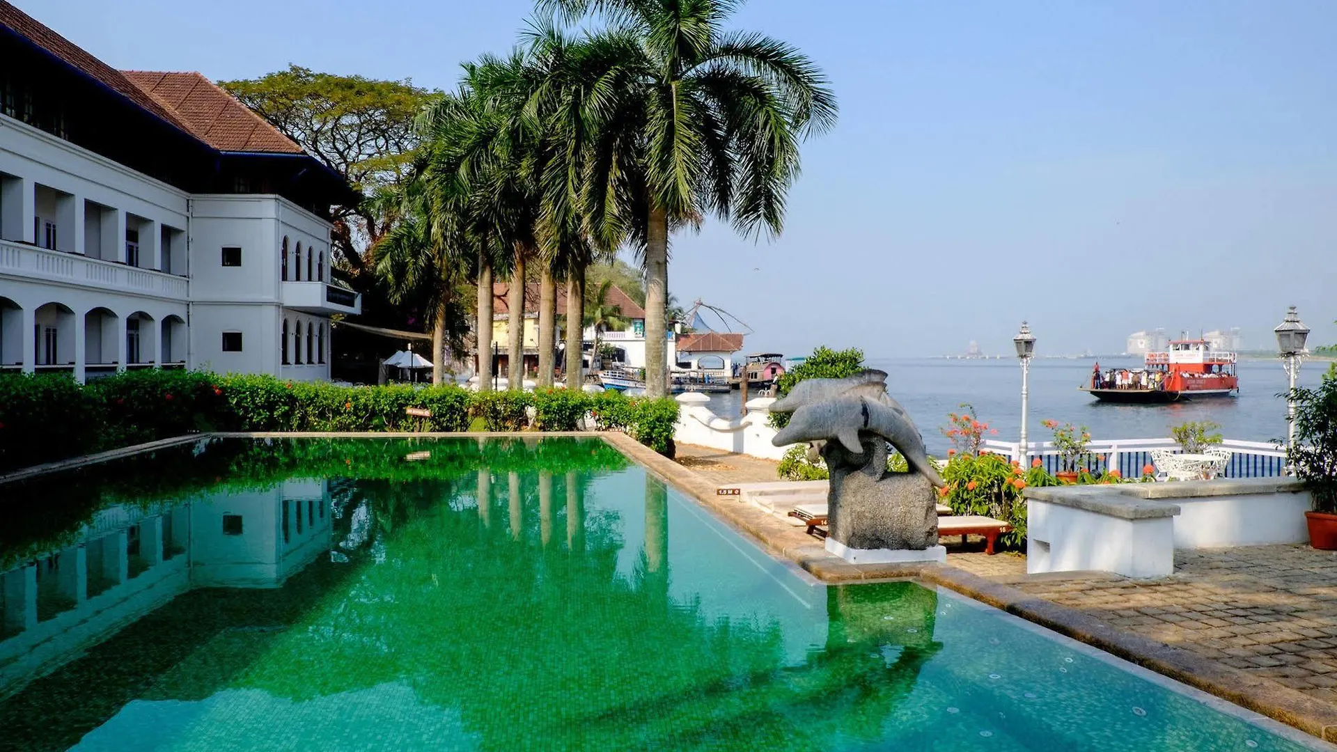 Brunton Boatyard - A Cgh Earth Experience Hotel Kochi